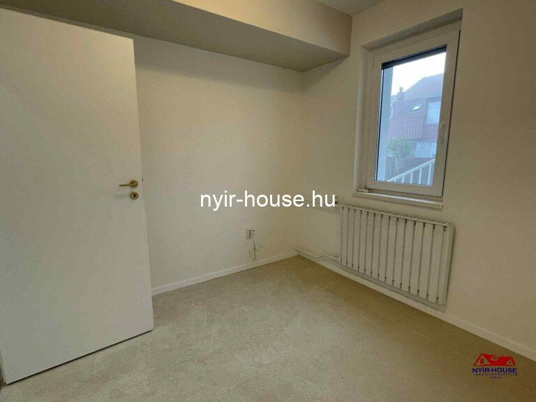 05f46786-3287-4251-8dff-853d0dda3821